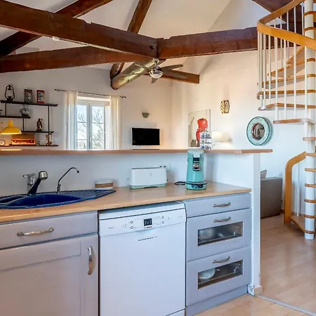 Apartment Le Moulin De St Remy 95 M2